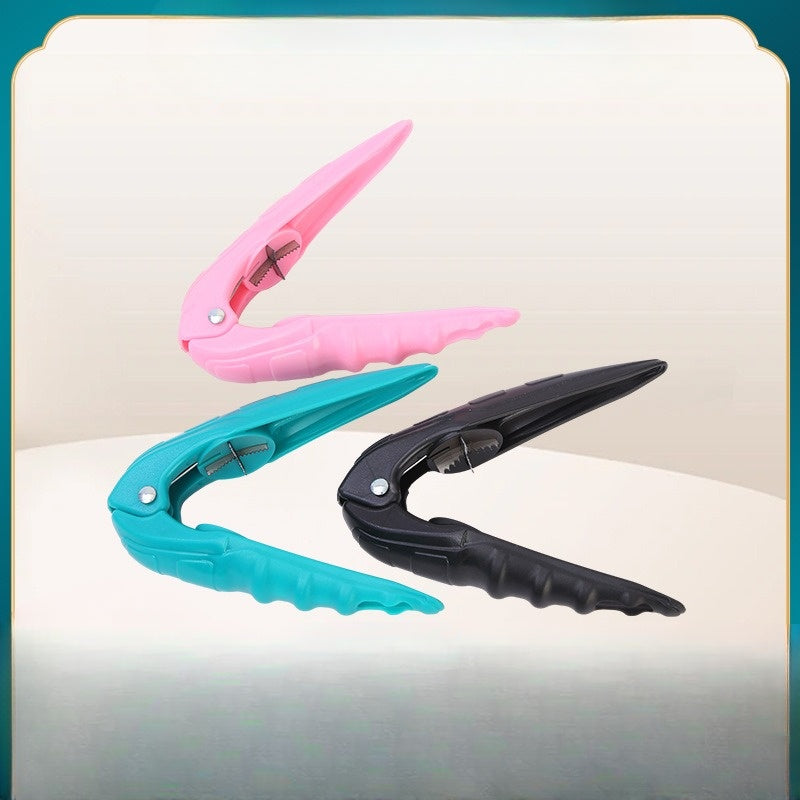 Globetrek° NutCracker 1+1 GRATIS: Enkel Att Använda Hög Kvalitet Ergonomisk Nötknäppare