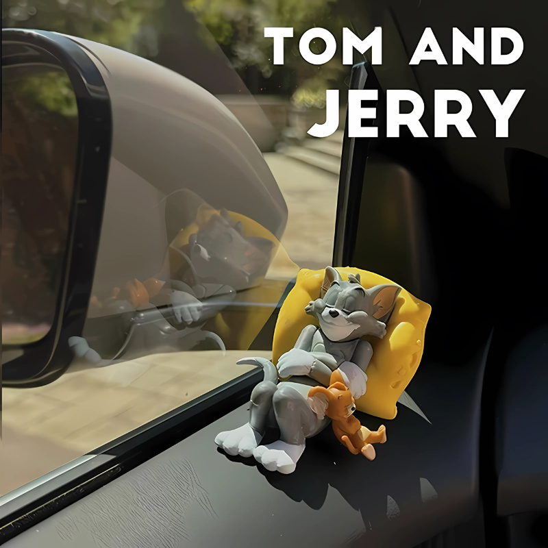 CarCharm 1+1 GRATIS: Tom Och Jerry Lekfull Instrumentbräda Prydnad