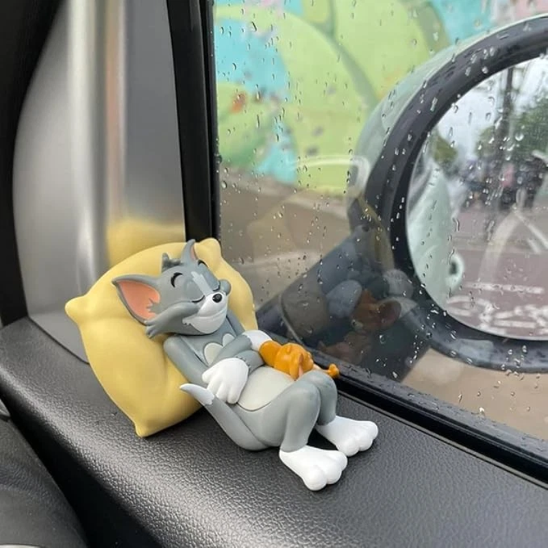 CarCharm 1+1 GRATIS: Tom Och Jerry Lekfull Instrumentbräda Prydnad