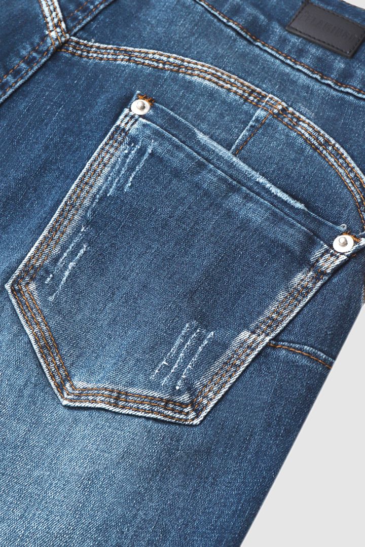 Icone™ KneeDenim:Stretchiga, Snygga Jeansbyxor I Knälängd