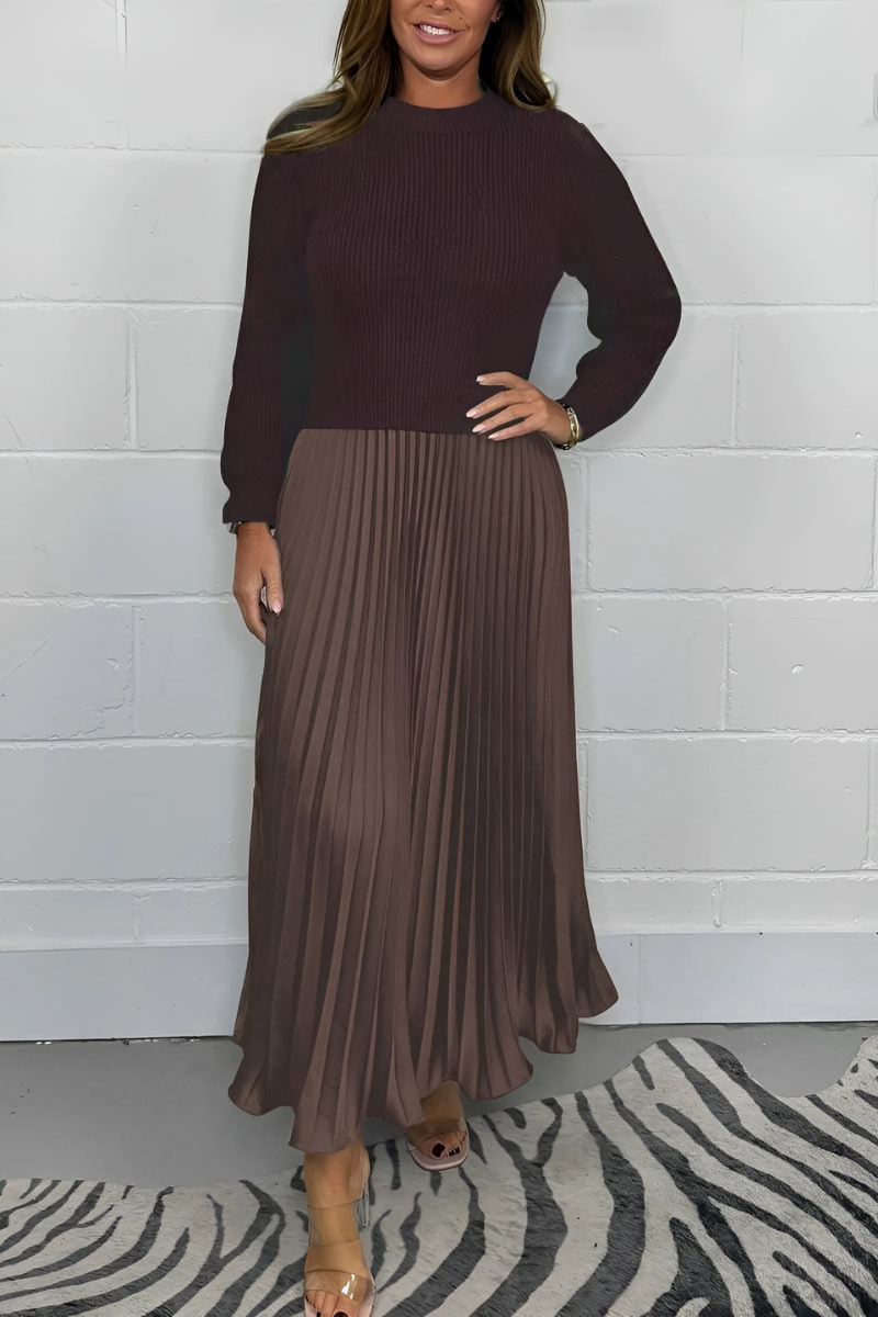 Icone™ PleatedDress: Långärmad Topp Med Elegant Plisserad Nederkant Klänning