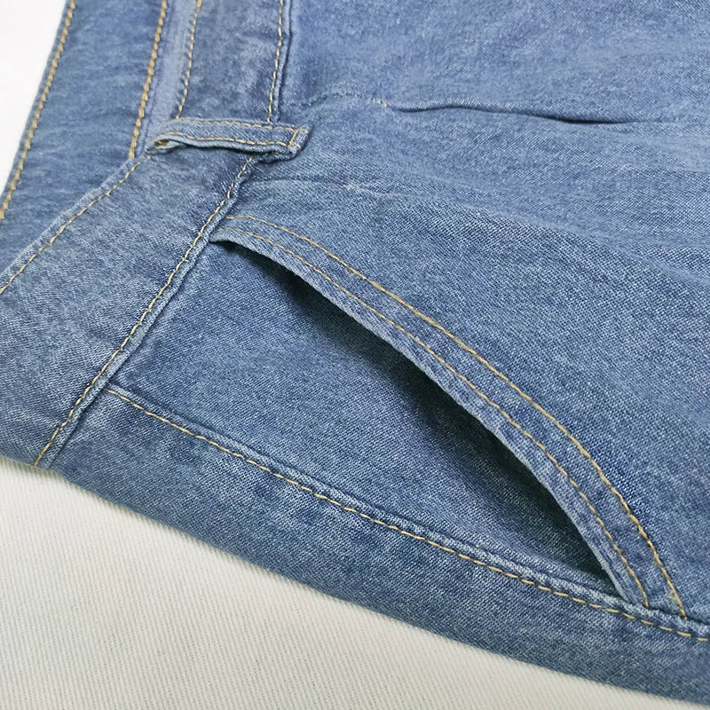 Icone™ FlaredJeans: Snyggt Löst Utsvängd Jeans