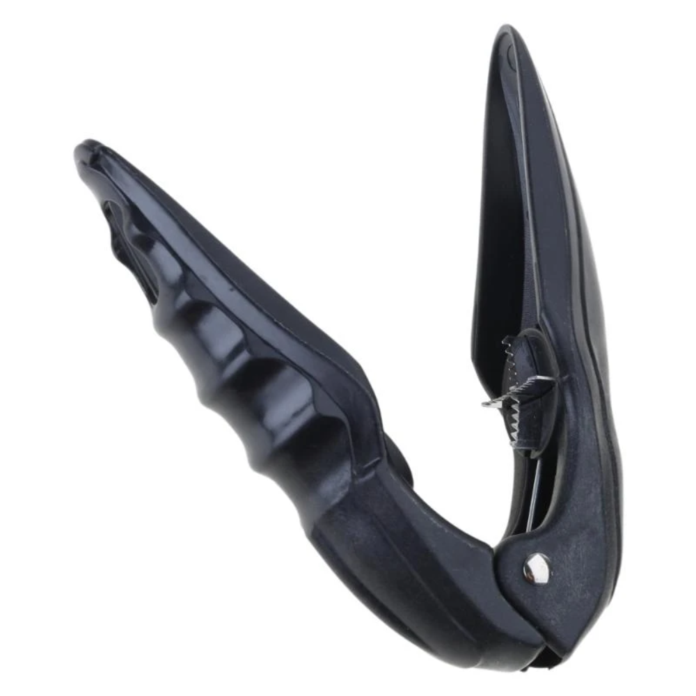 Globetrek° NutCracker 1+1 GRATIS: Enkel Att Använda Hög Kvalitet Ergonomisk Nötknäppare